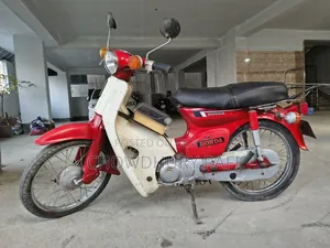 Honda 1997 Red