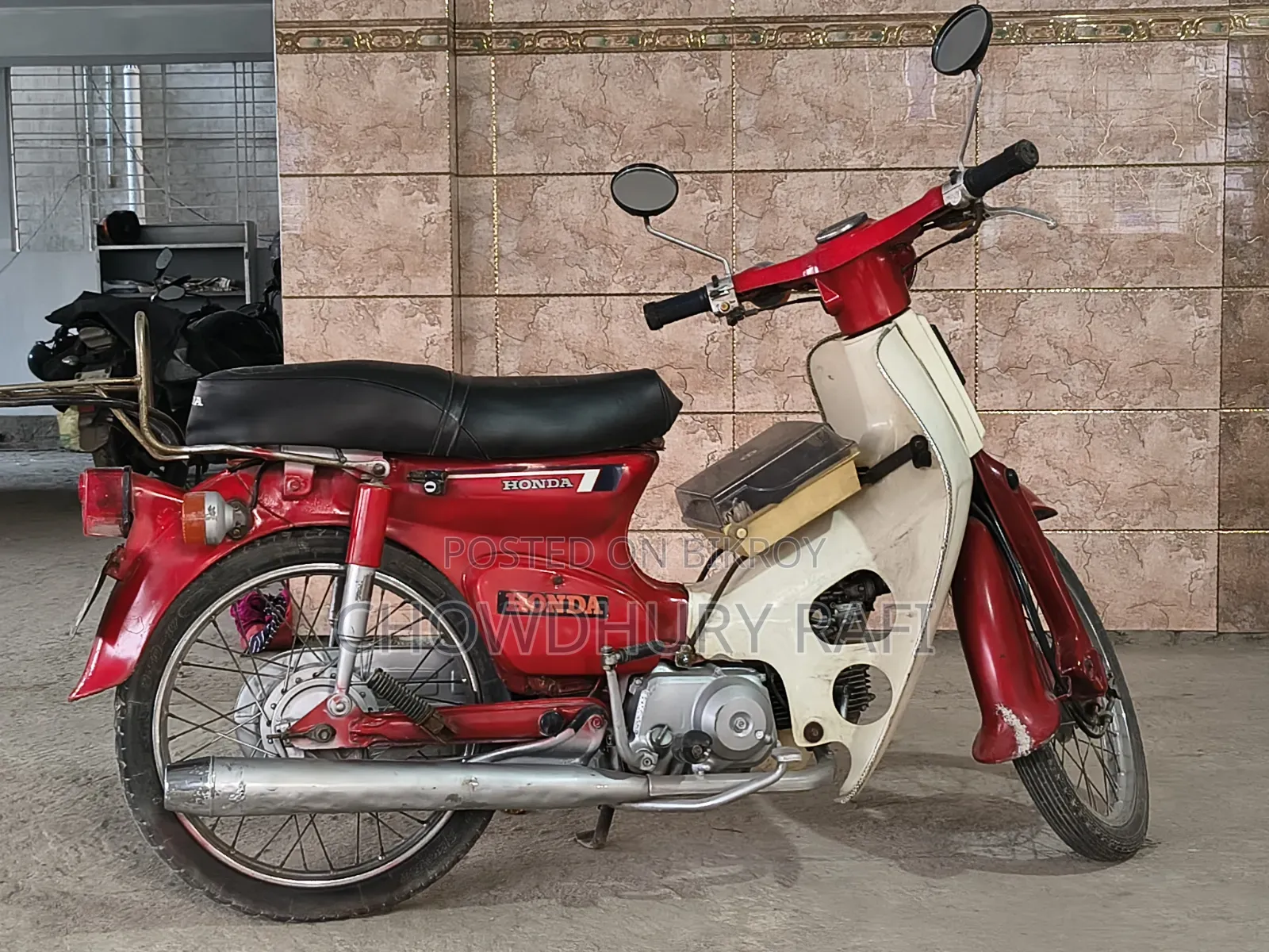 Honda 1997 Red
