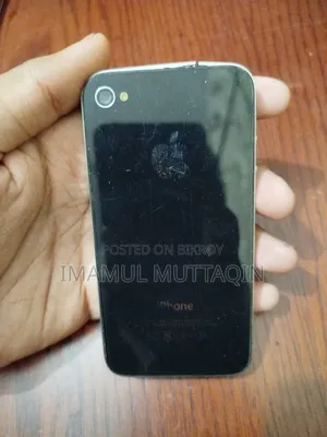 Apple iPhone 4 32 GB Black