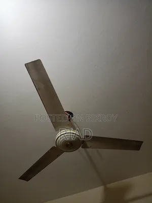 বড় সাইজের একটি সিলিং ফ্যান বিক্রি হবে