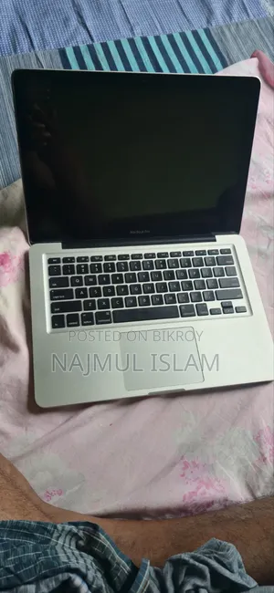 Laptop Apple MacBook Pro 6GB Intel Core i5 HDD+SSD 128GB