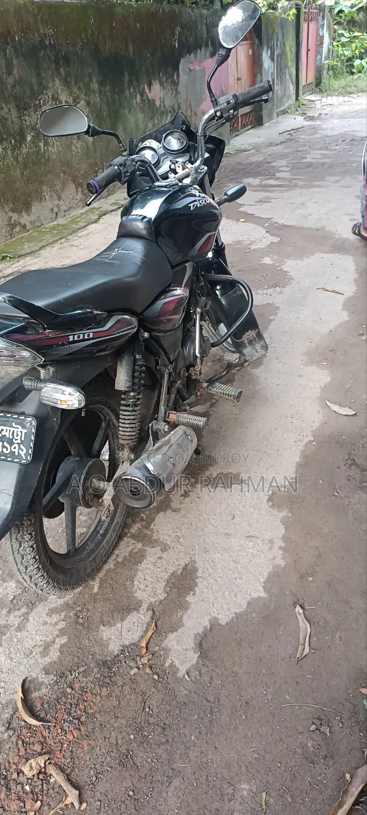 Bajaj Discover 100 2014 Black