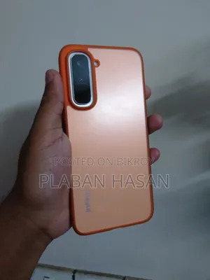 New Infinix Hot 70 128 GB Orange