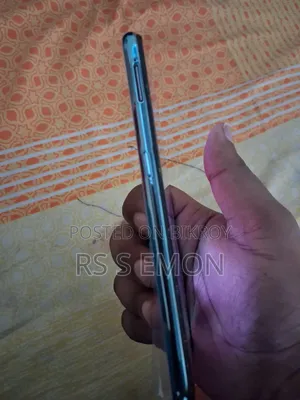 Vivo S1 128 GB
