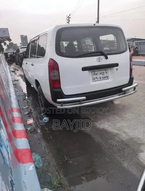 Toyota Probox 2004 White