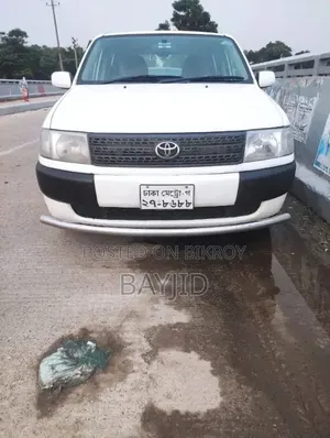 টয়োটা প্রোবক্স ২০০৪ সাদা