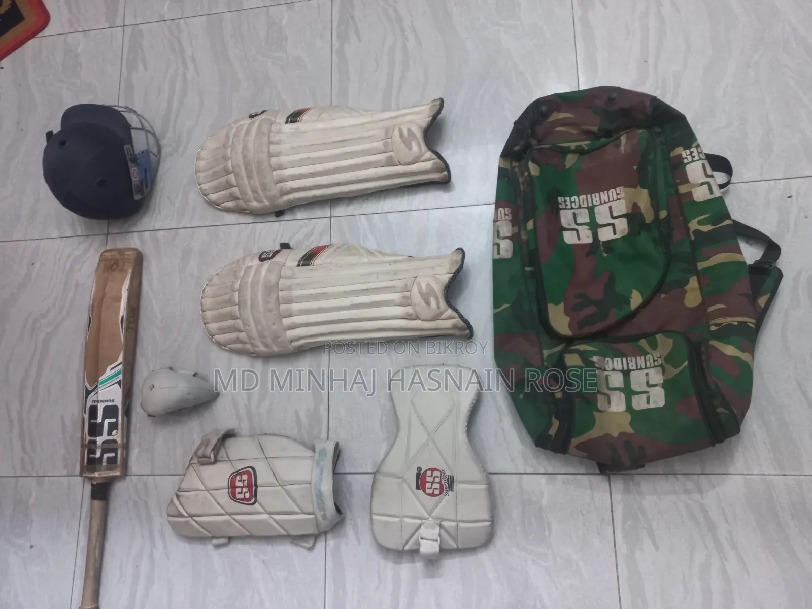 Cricket Play Set