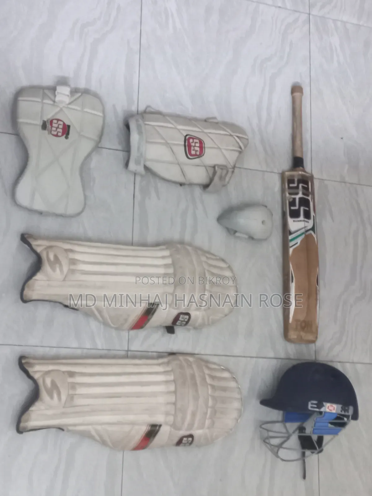 Cricket Play Set