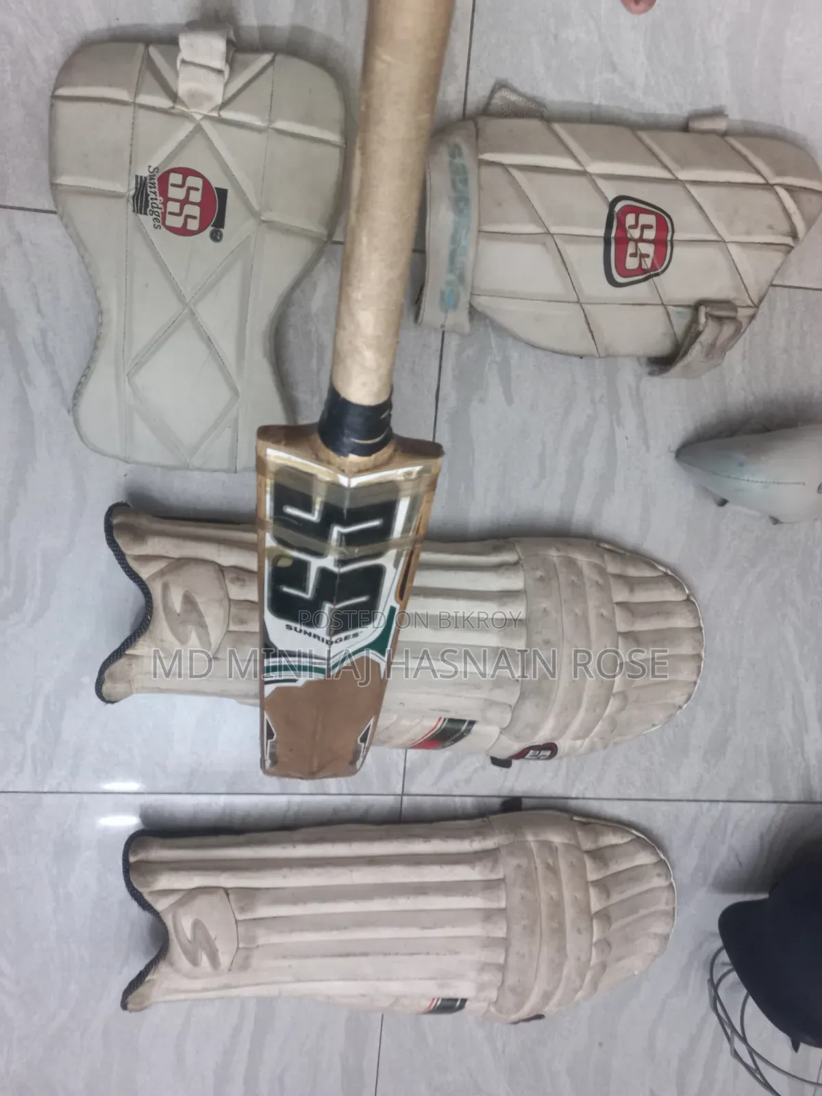 Cricket Play Set