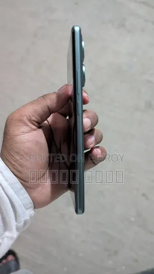 রিয়েলমি ১২৮ জিবি গ্রিন