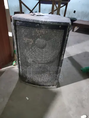 Amplifier And Sound Box With Mixer