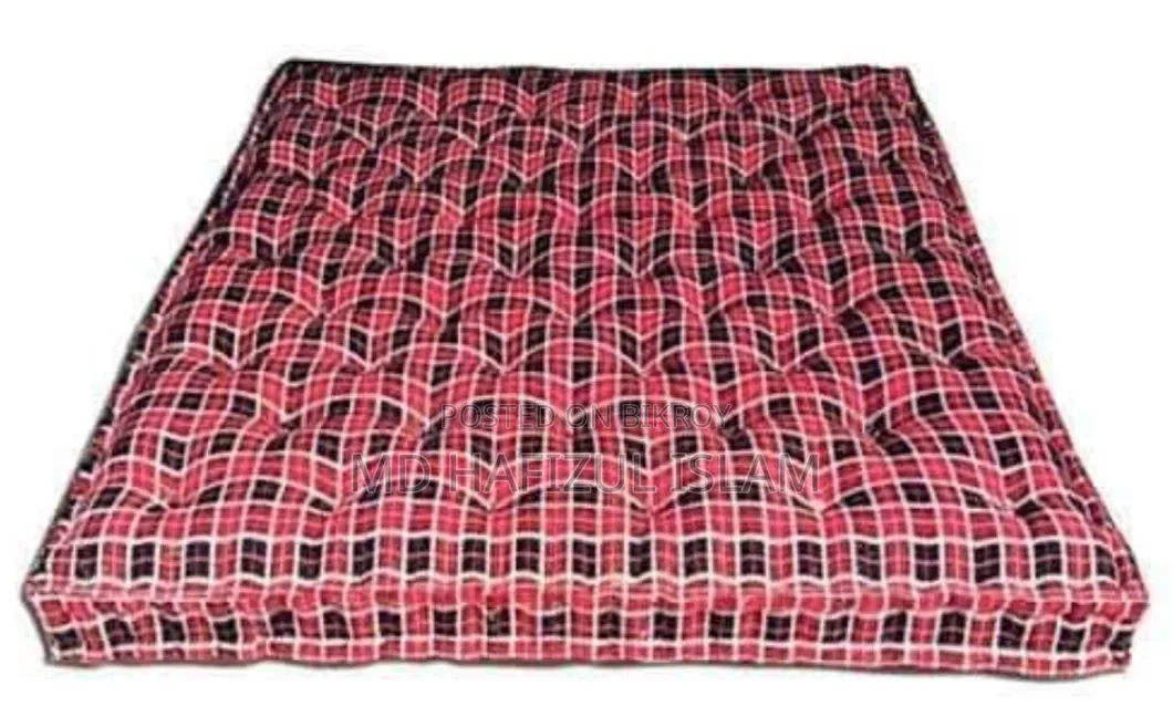 Traditional Mattress and Quilt 6/7 feet