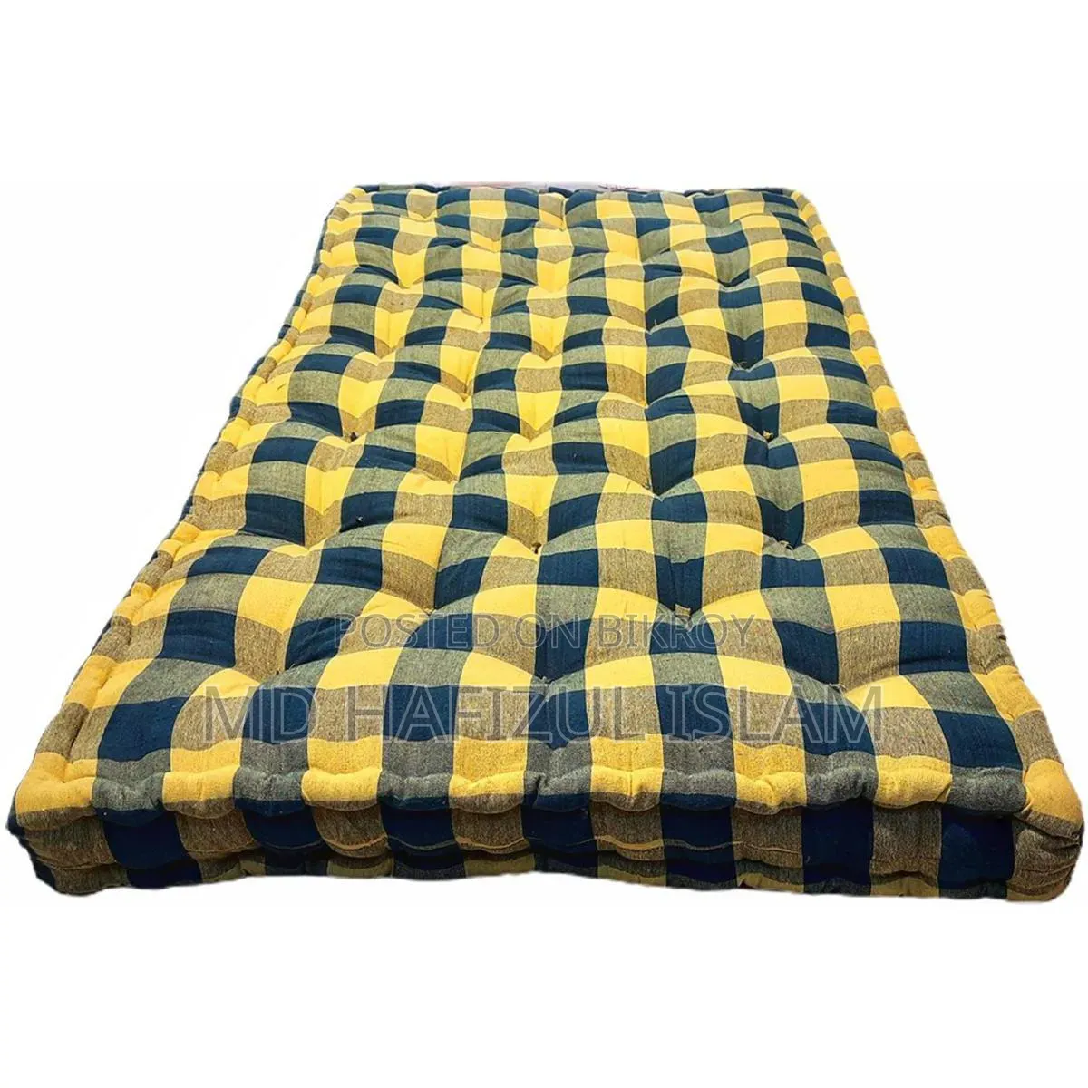 Traditional Mattress and Quilt 6/7 feet