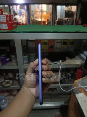 Vivo Y21 64 GB Blue