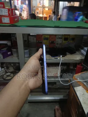 Vivo Y21 64 GB Blue