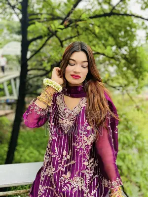 মহিলাদের পোশাক