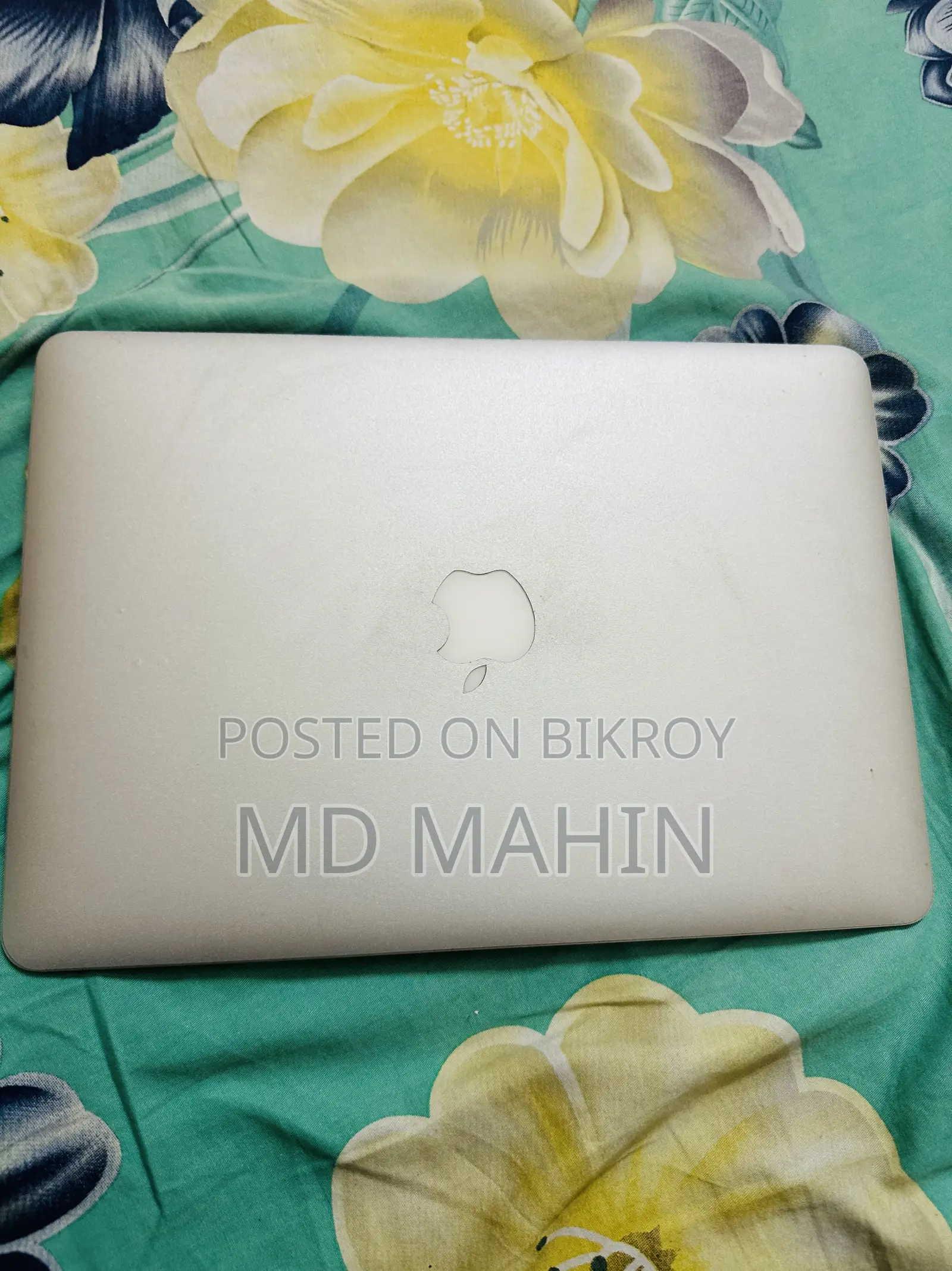 New Laptop Apple MacBook Air 8GB Apple M3 Pro SSD 256GB