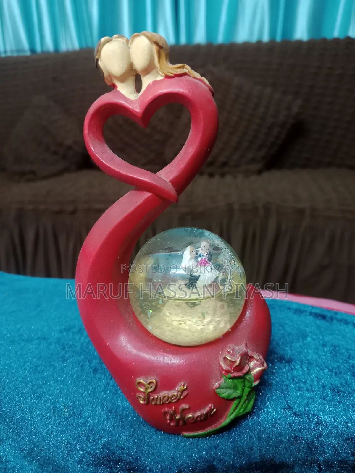 Showpiece for sale