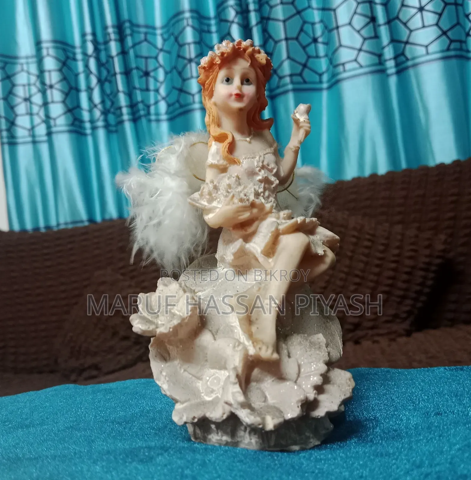 Showpiece for sale