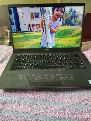 Laptop Dell Latitude 7400 8GB Intel Core i5 SSD 256GB