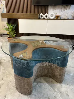 Stylish Modern Centre Table