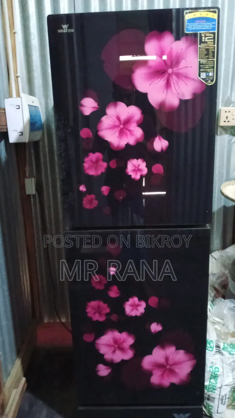 Selling fridge for money