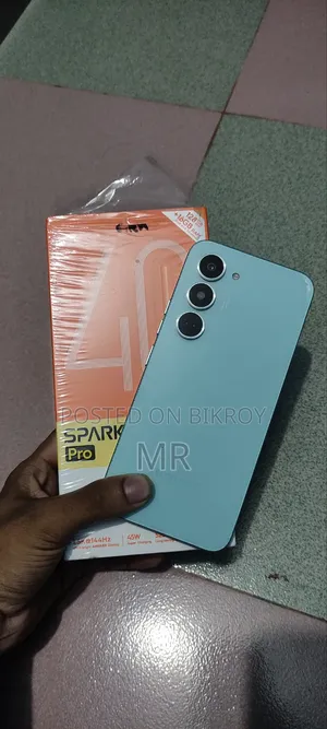 Tecno Spark 40 Pro 128 GB