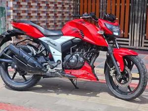 TVS Apache 160 4V 2019 Red