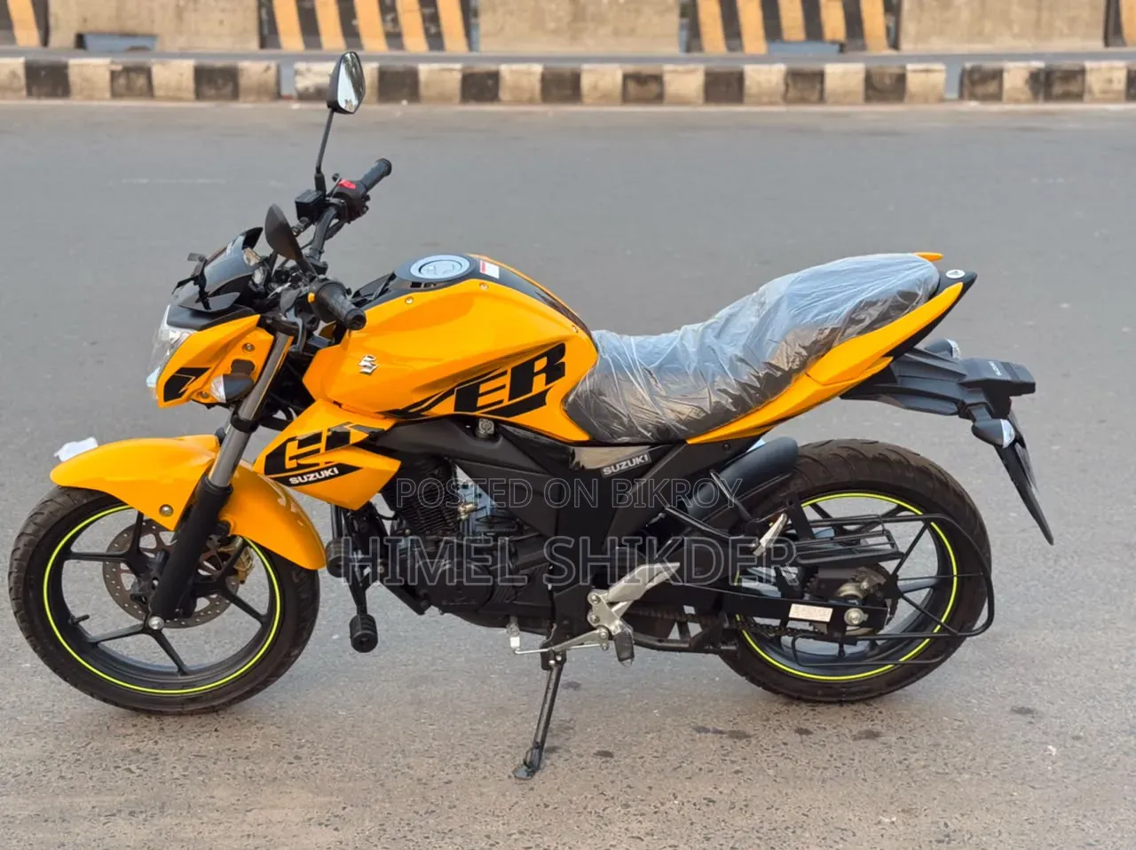 Suzuki Gixxer Monotone 2026 Yellow