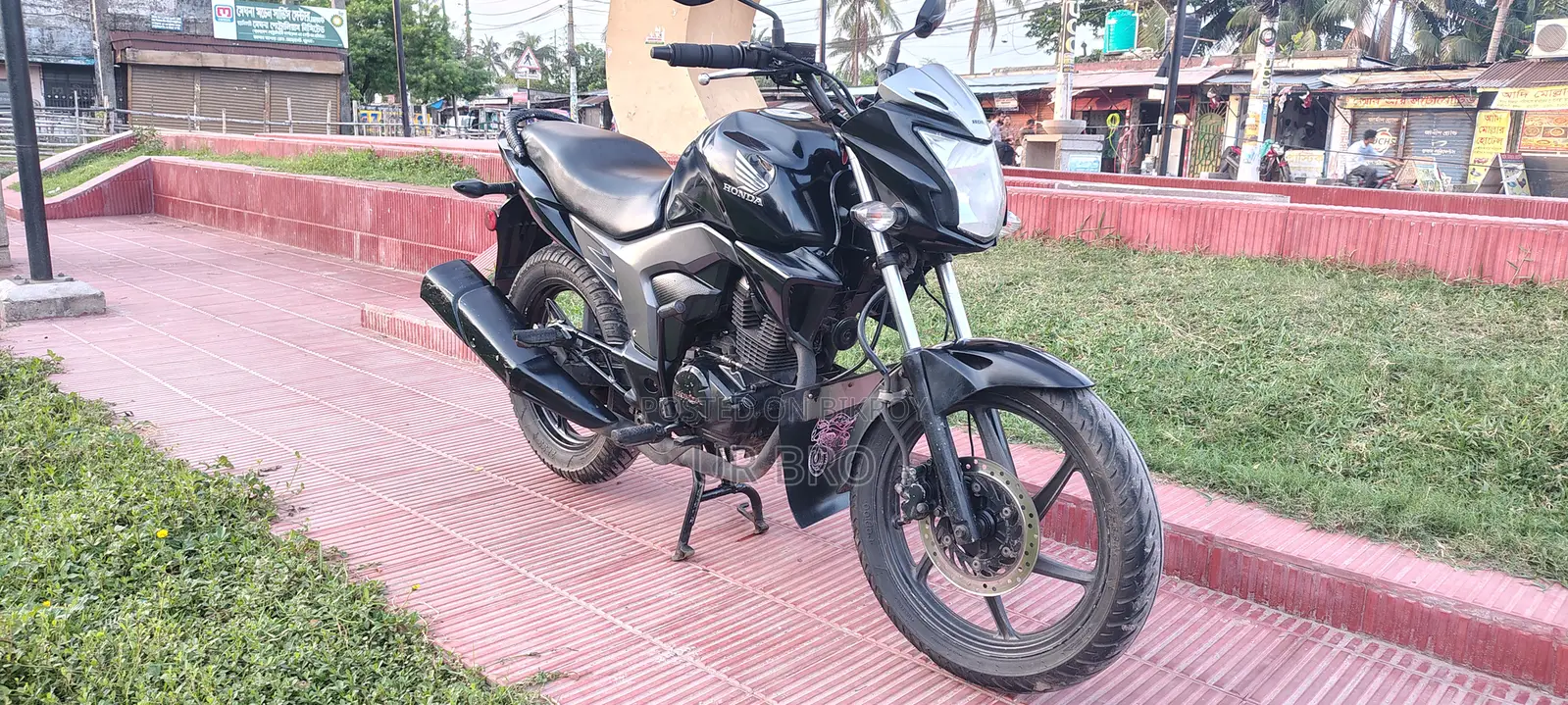 Honda CB 2015 Black