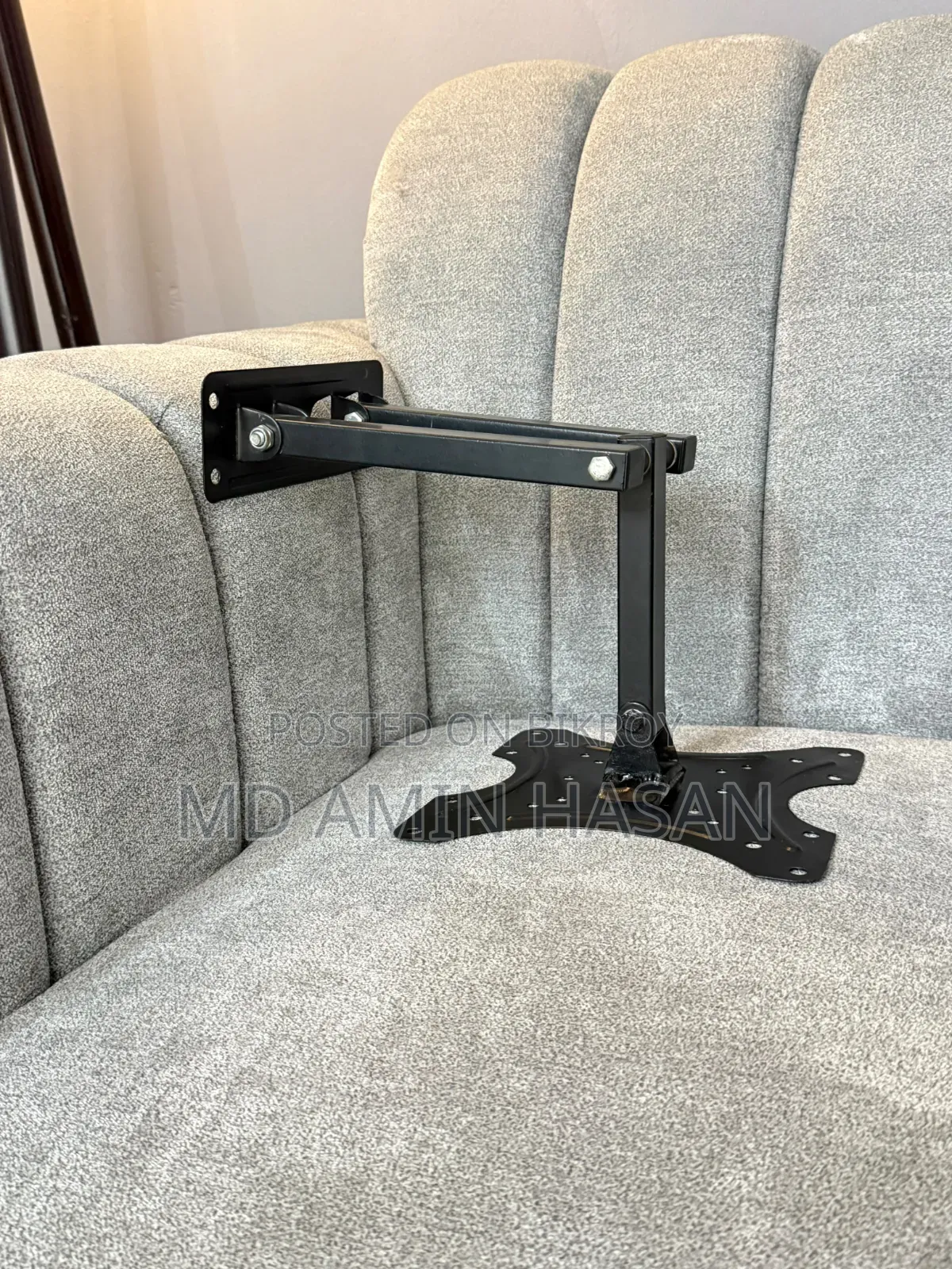 Looking for the best and affordable TV stand for your TV setup?