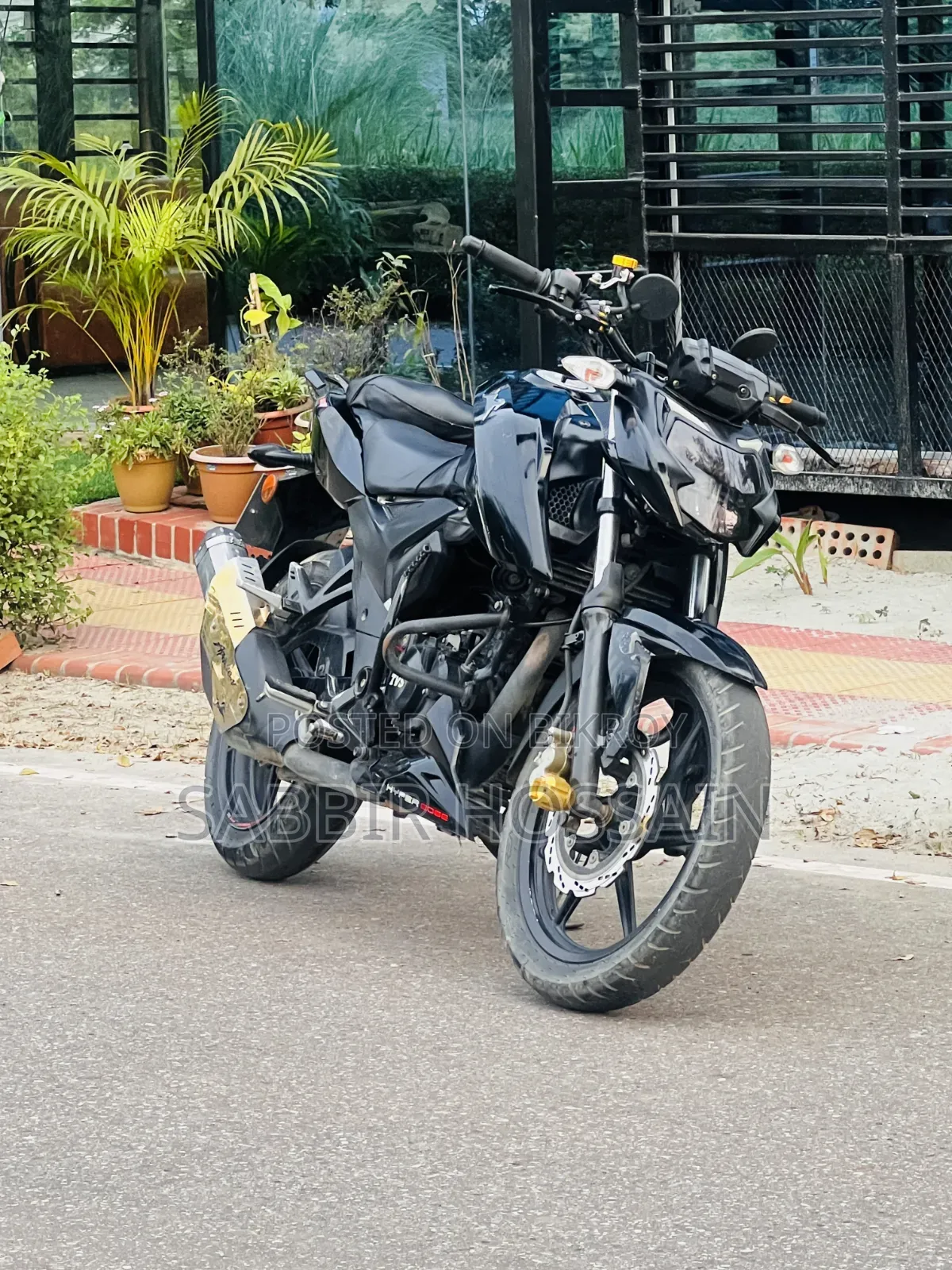 TVS Apache RTR 160 4V 2021 Black