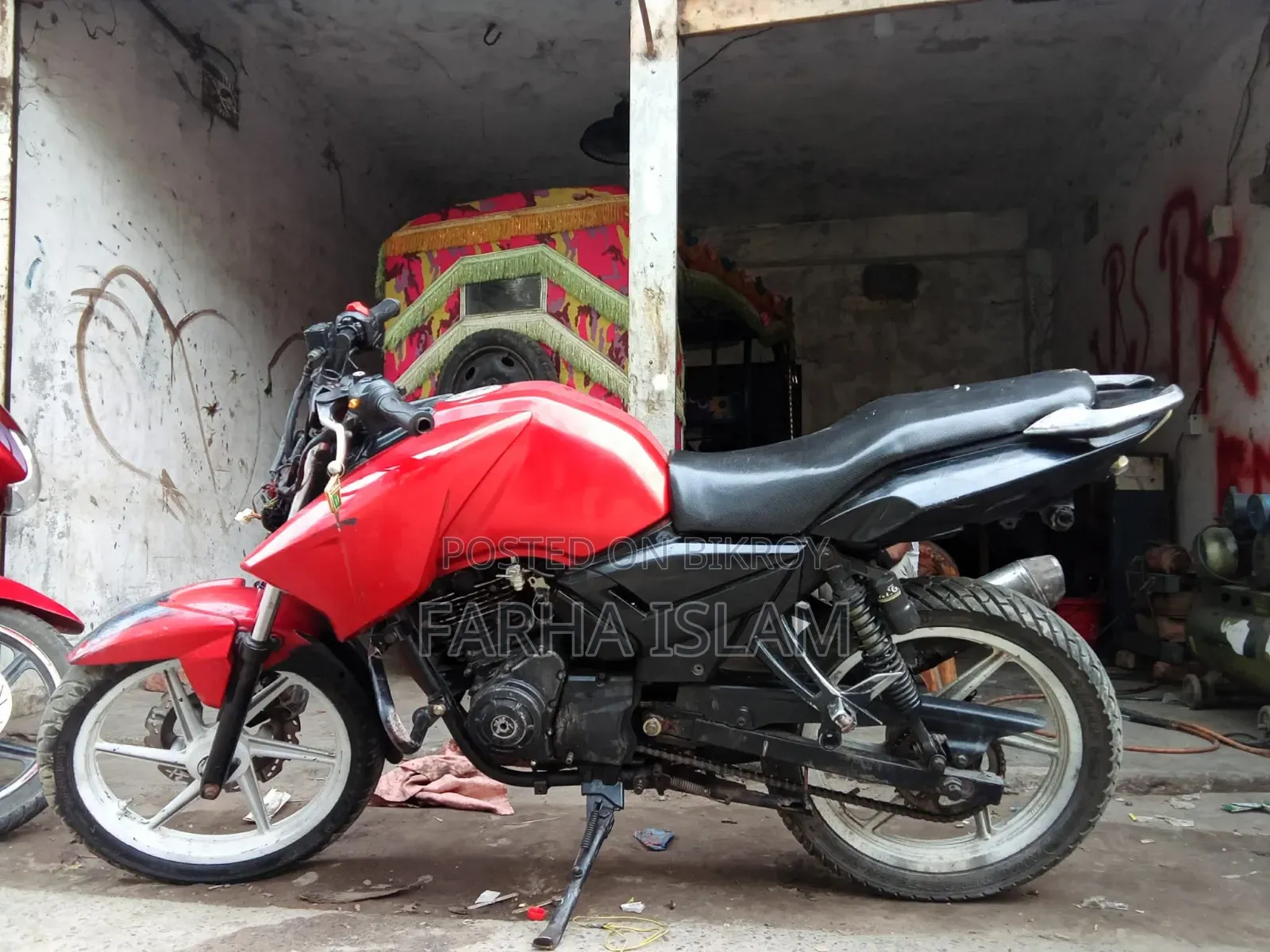 TVS Apache RTR 160 2V 2017 Red
