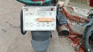 মোটরসাইকেল ২০১৯ রেড