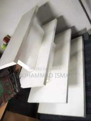 অফিসের আসবাবপত্র বিক্রয় হবে।