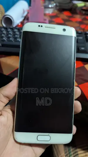 Samsung Galaxy S7 edge 32 GB White