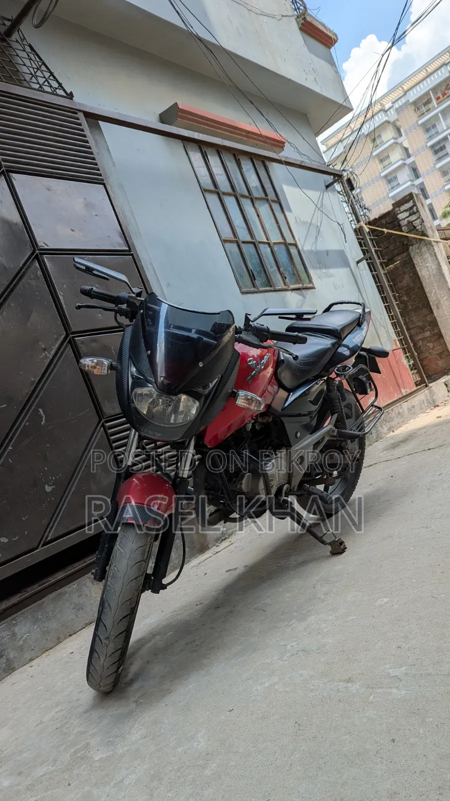 Bajaj Pulsar 150 2013 Red
