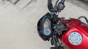 Bajaj Pulsar 150 2013 Red