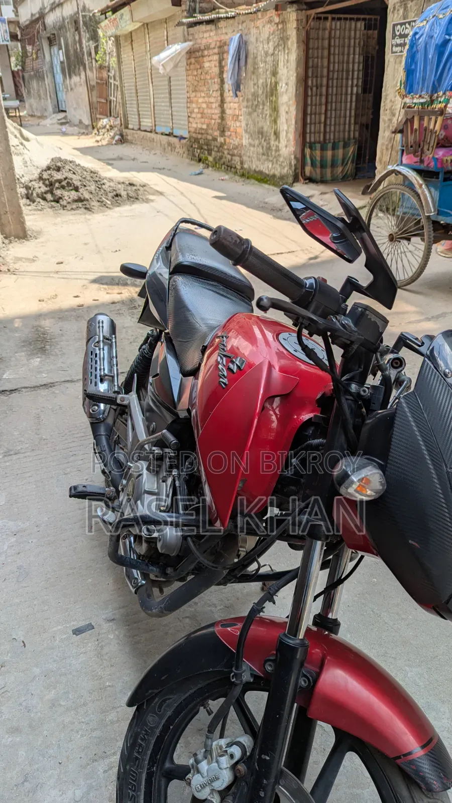 Bajaj Pulsar 150 2013 Red