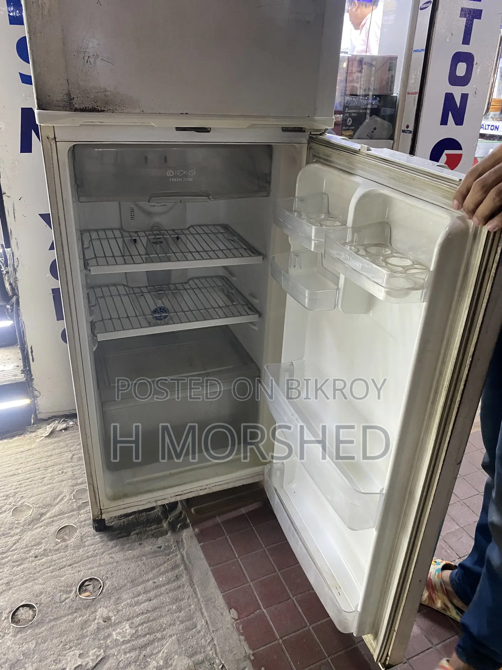 LG Fridge for Sale