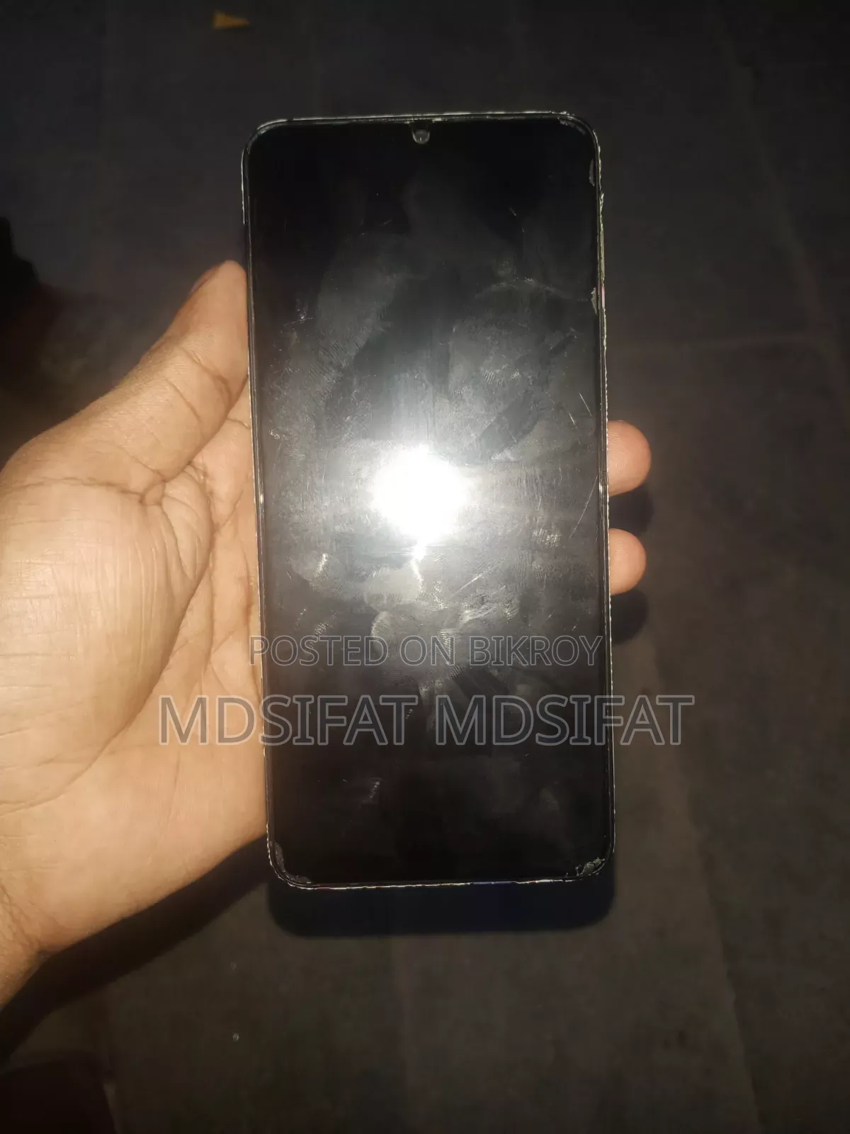 Vivo Y04 64 GB