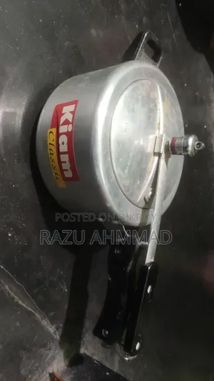 কিয়ামের সাড়ে চার লিটার অ্যালুমিনিয়ামের প্রেসার কুকার