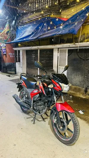 TVS Stryker 125 2018 Black