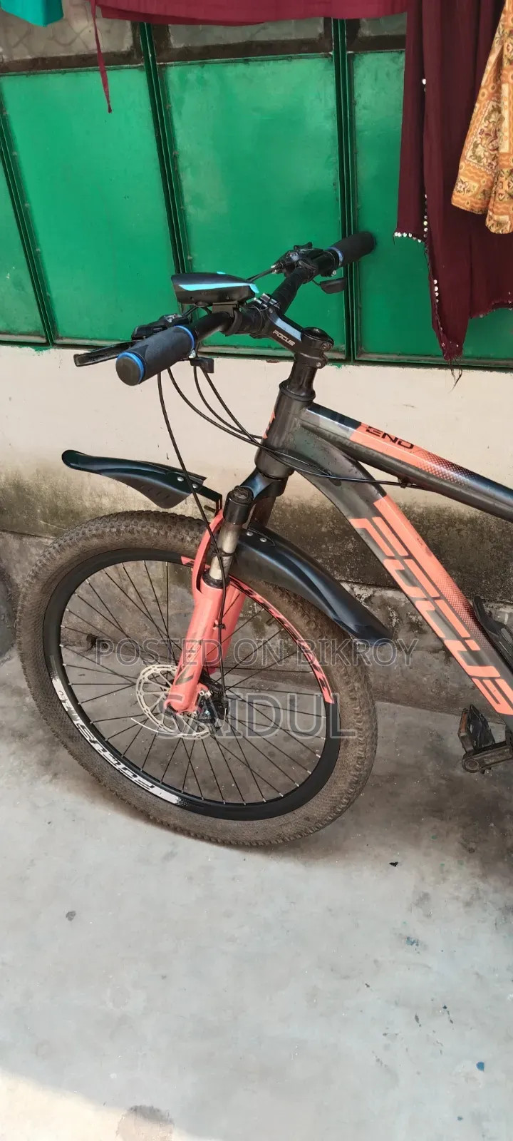 Bicycle in absolutely fresh condition.