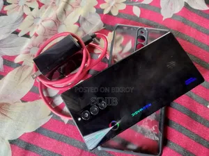 ZTE nubia RedMagic 8S Pro 256 GB Black