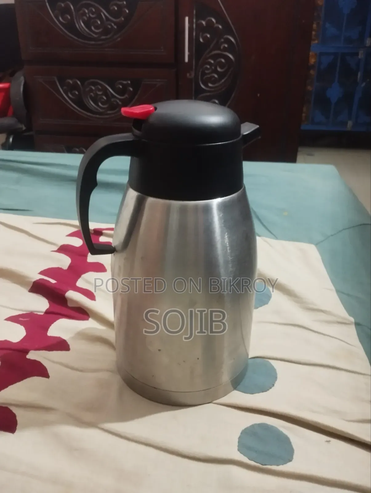 একেবারে পুরো ফ্রেশ আছে কেউ চাইলে নিতে পারেন