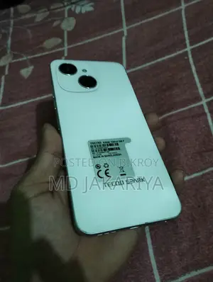 Tecno Spark 40 128 GB Silver