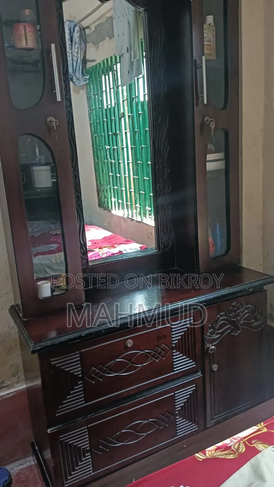 Wardrobe and Dressing Table
