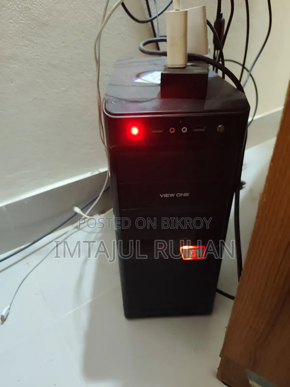 Desktop Computer Samsung 4GB Intel Core i5 SSD 128GB