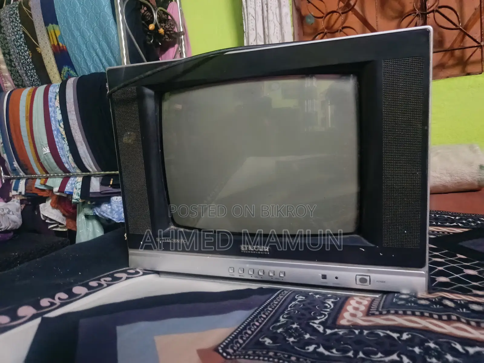 Singer 14 Inch TV